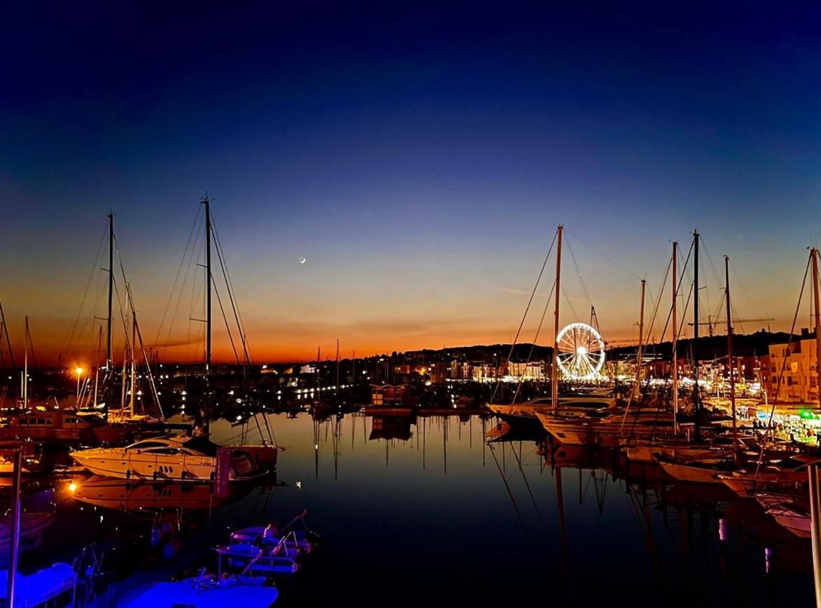 Apartment La Grande Roue Vue Magnifique Agde